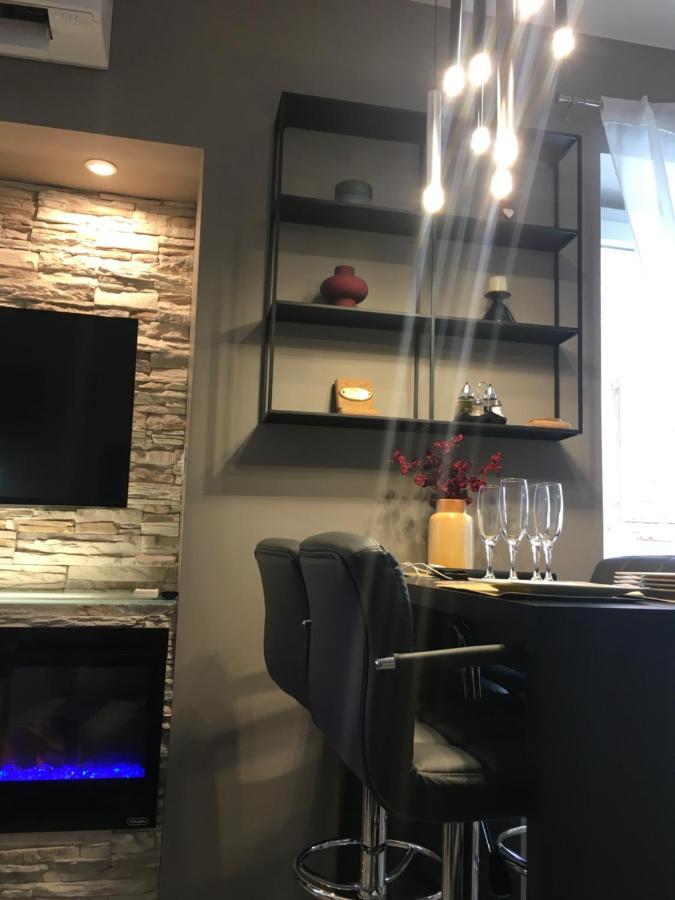 Bella Campagna - Luxury Two Bedroom Apartment Ровінь Екстер'єр фото